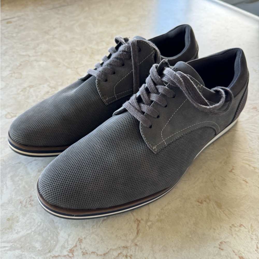Aldo grey semi-dress shoes